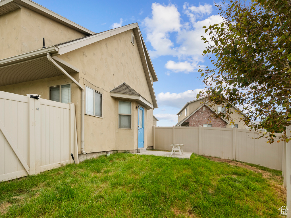 Photo 19 for MLS #2107915 at 455 W Harvest Moon Dr