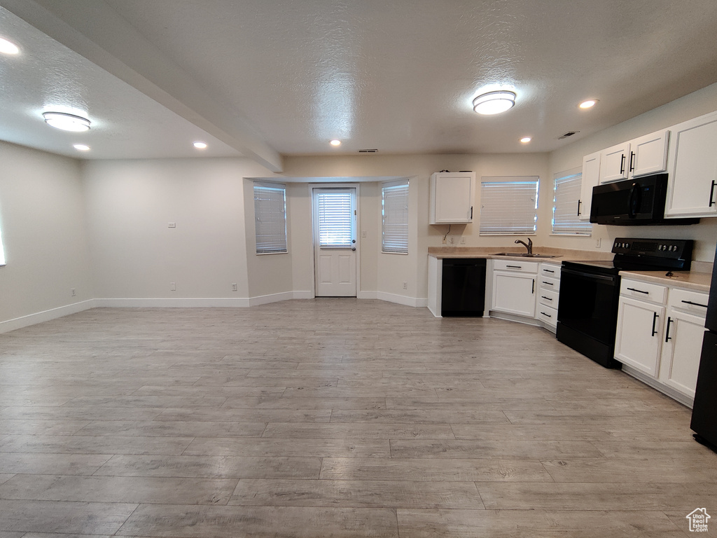 Photo 4 for MLS #2107915 at 455 W Harvest Moon Dr