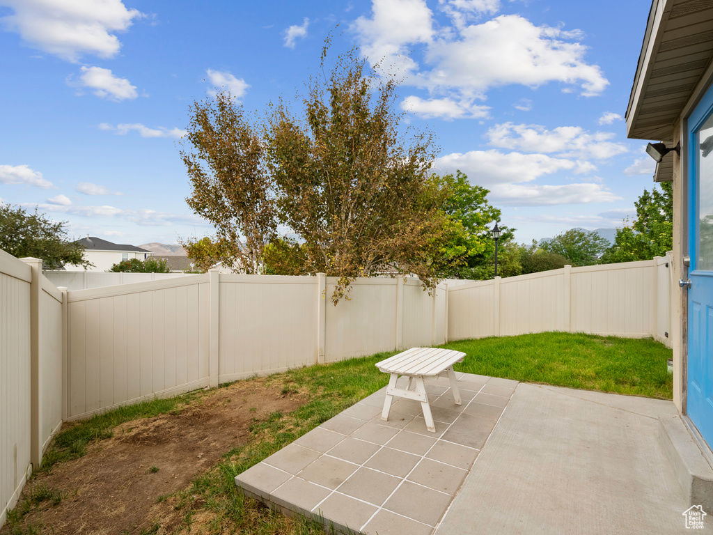 Photo 17 for MLS #2107915 at 455 W Harvest Moon Dr