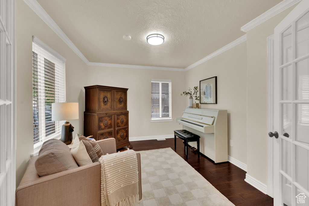 Photo 7 for MLS #2107916 at 2313 S Wellington St