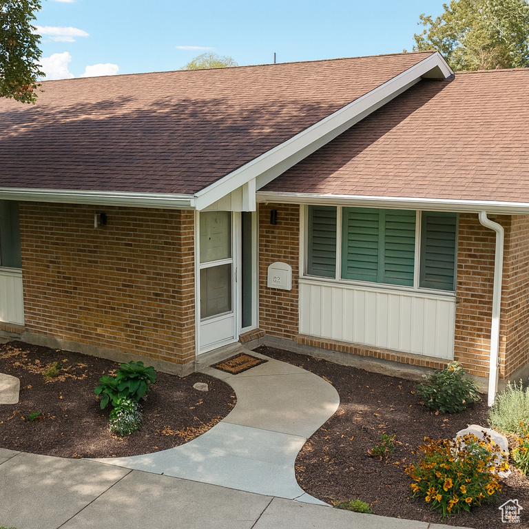 Photo 18 for MLS #2107917 at 862 E Three Fountains Dr #208