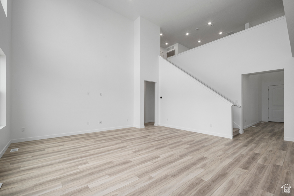 Photo 5 for MLS #2107933 at 1263 S Glambert Ln #128