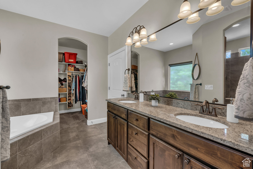 Photo 14 for MLS #2107953 at 2526 S Gritton St