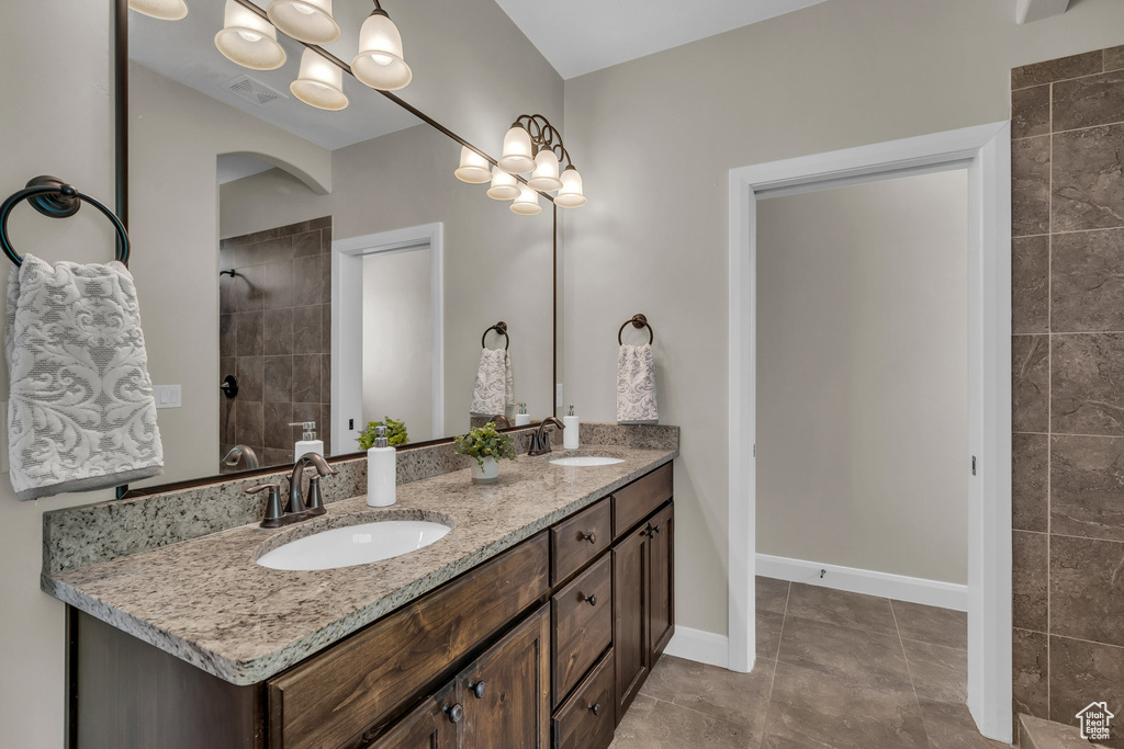 Photo 13 for MLS #2107953 at 2526 S Gritton St