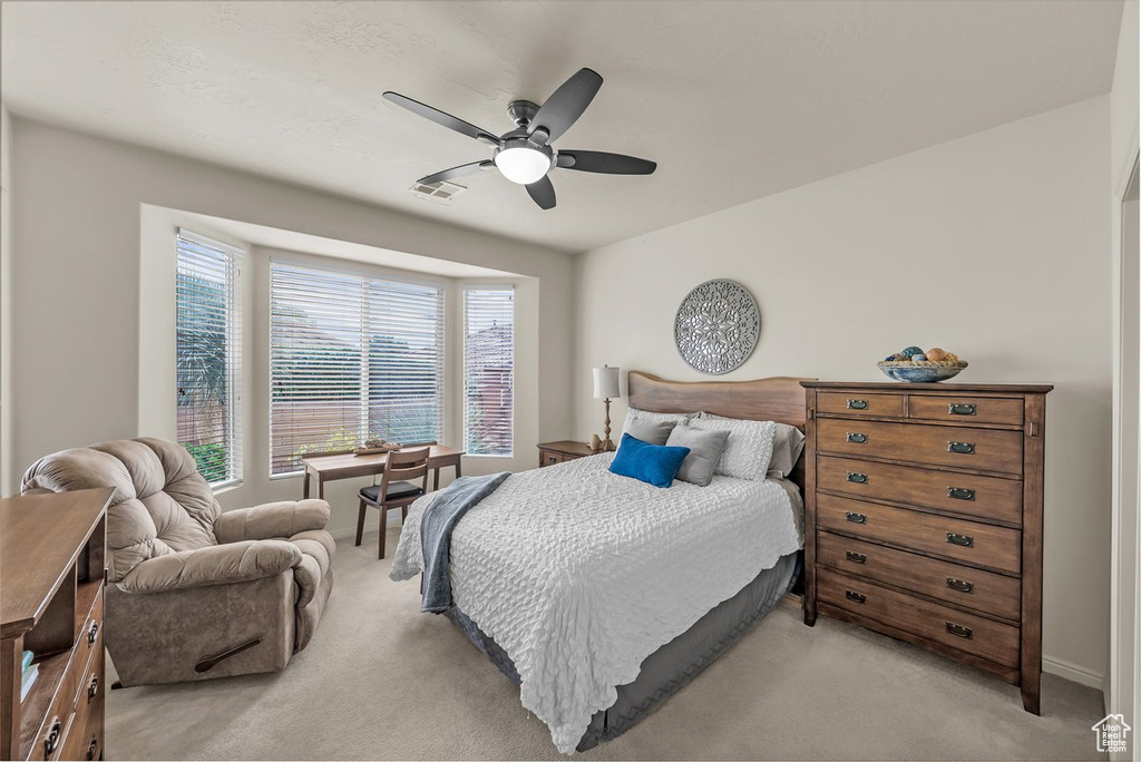 Photo 8 for MLS #2107956 at 1801 W Red River Dr