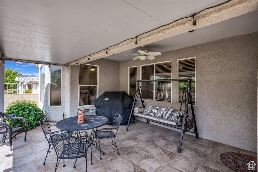 Photo 13 for MLS #2107956 at 1801 W Red River Dr