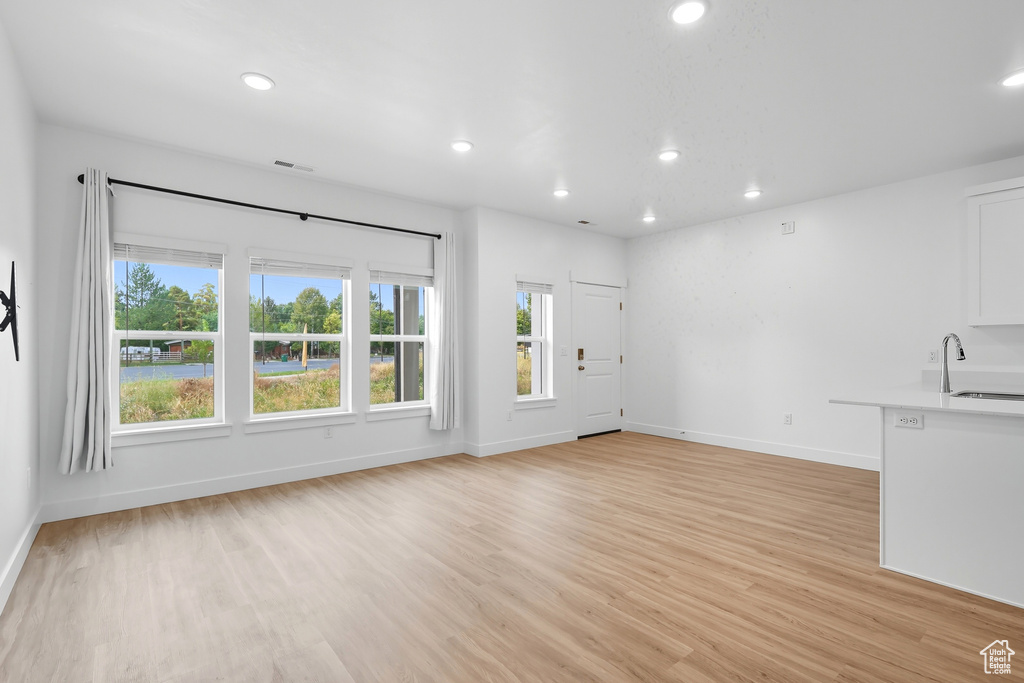 Photo 3 for MLS #2107960 at 200 W 3175 South