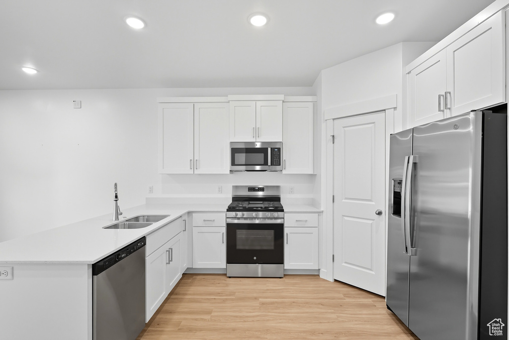 Photo 4 for MLS #2107960 at 200 W 3175 South