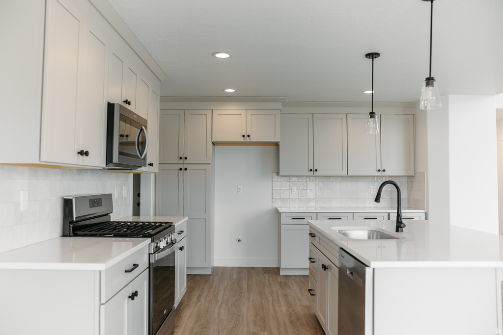 962 N 3620 W #213 Lehi, UT 84043