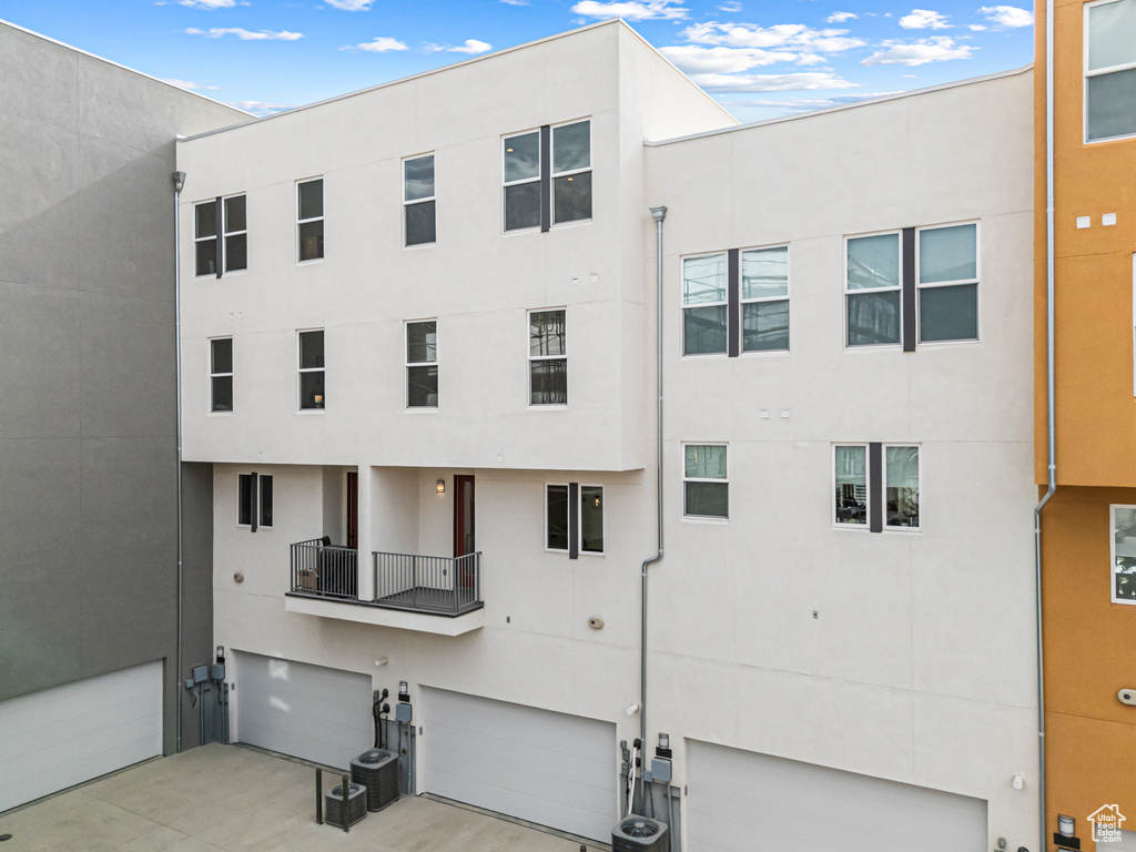 556 N INNOVATOR DR #158 Farmington, UT 84025