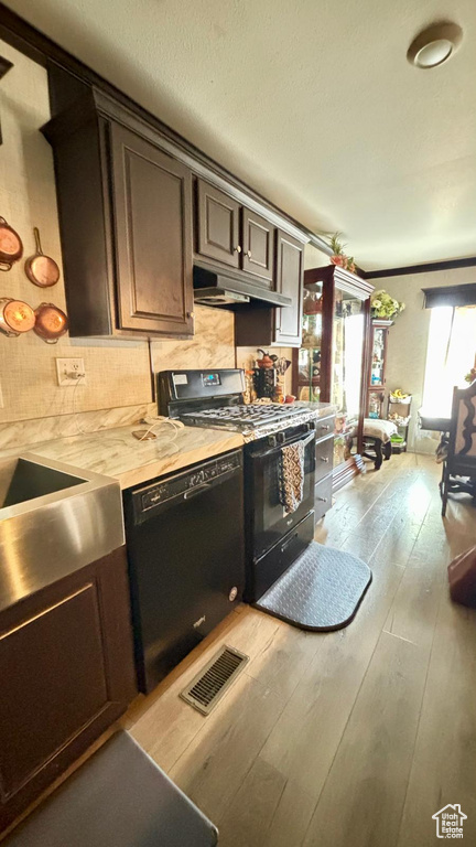 Photo 7 for MLS #2107971 at 197 Darlington