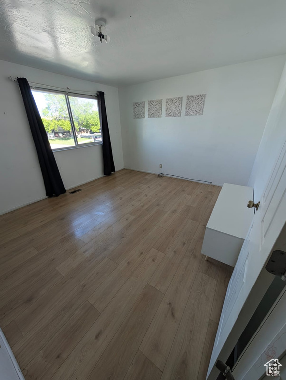 Photo 9 for MLS #2107991 at 3201 S Hammonton Cir