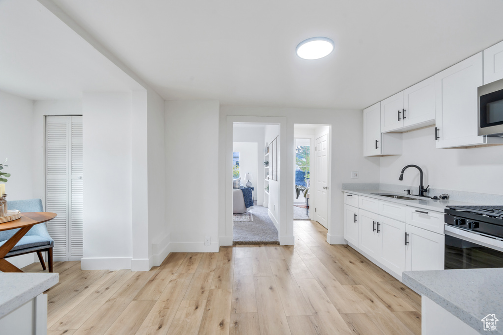 Photo 5 for MLS #2107993 at 653 E Hollywood Ave