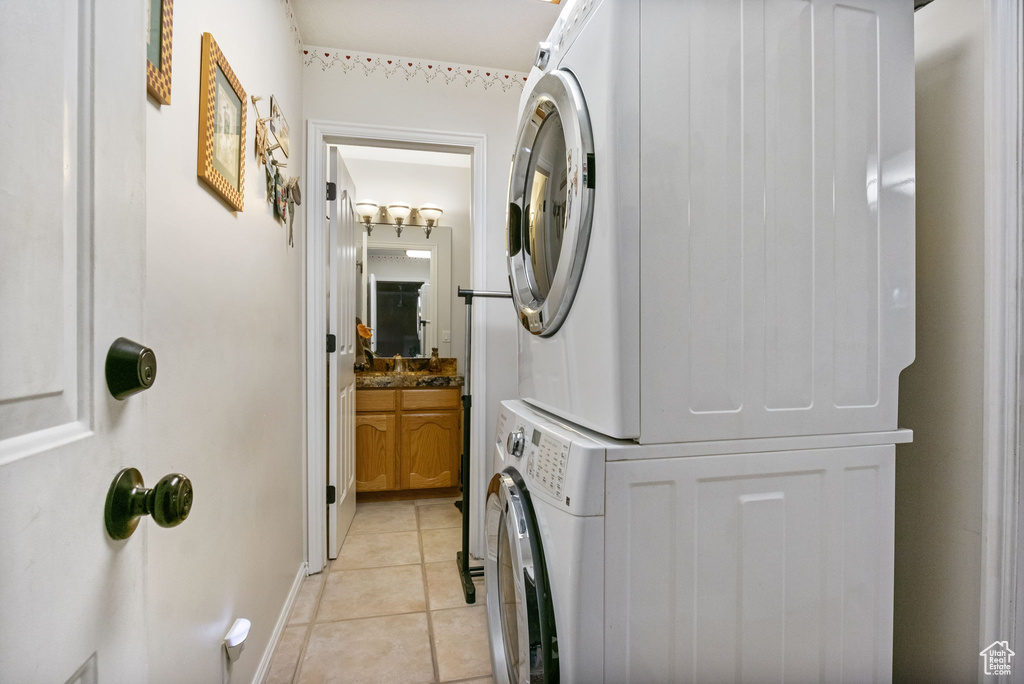 Photo 24 for MLS #2108018 at 5235 W Rancho Vista Ln
