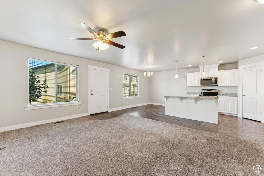 Photo 4 for MLS #2108023 at 573 N 220 East