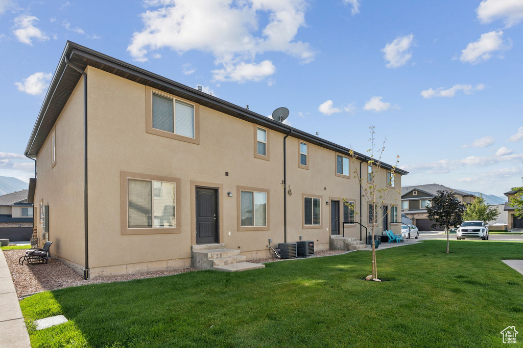 Photo 41 for MLS #2108023 at 573 N 220 East