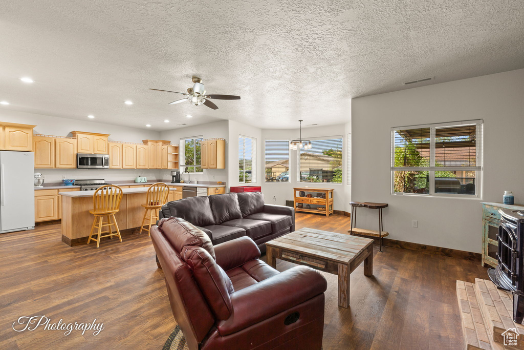Photo 9 for MLS #2108025 at 857 N Old Farms Rd