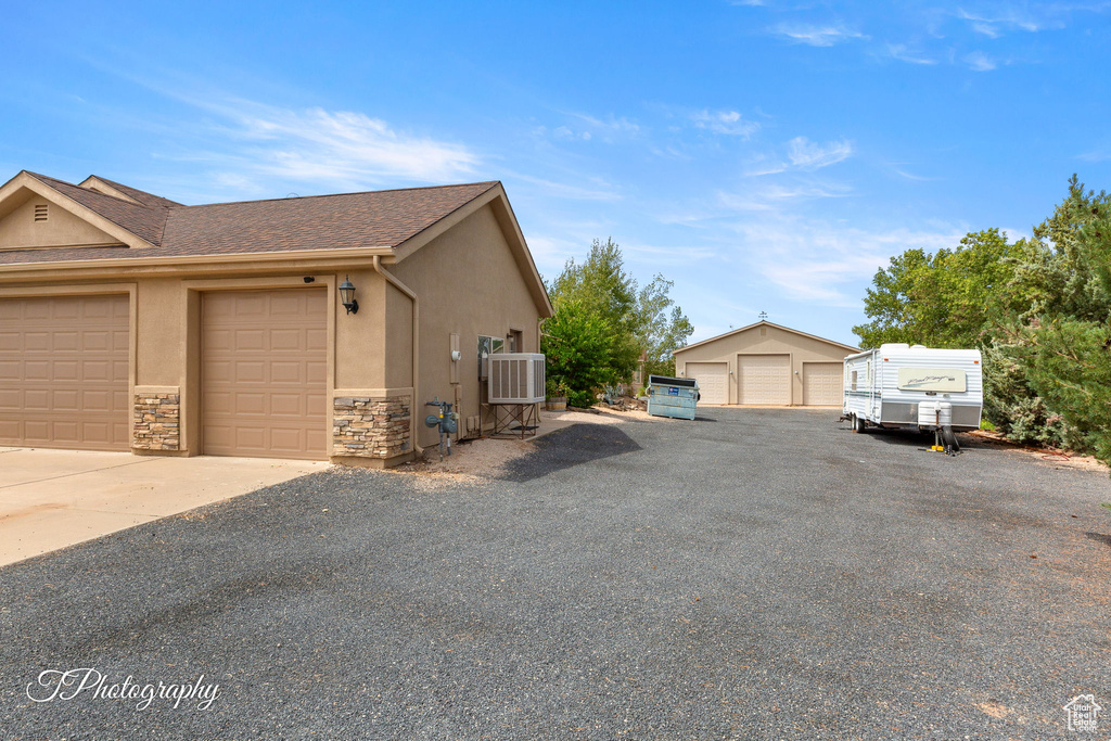 Photo 54 for MLS #2108025 at 857 N Old Farms Rd
