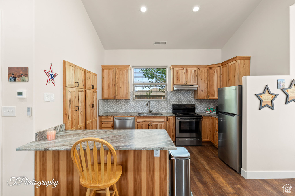 Photo 45 for MLS #2108025 at 857 N Old Farms Rd
