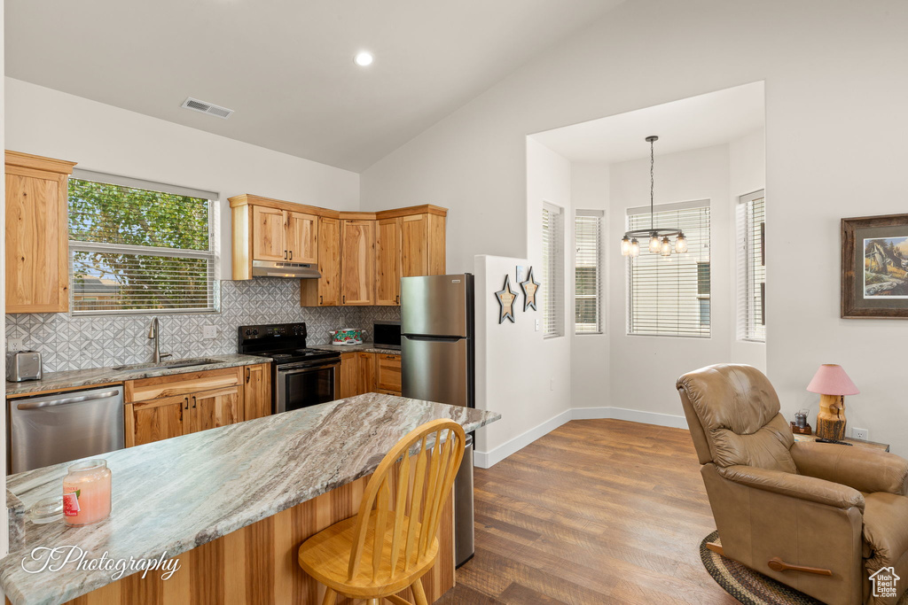 Photo 49 for MLS #2108025 at 857 N Old Farms Rd