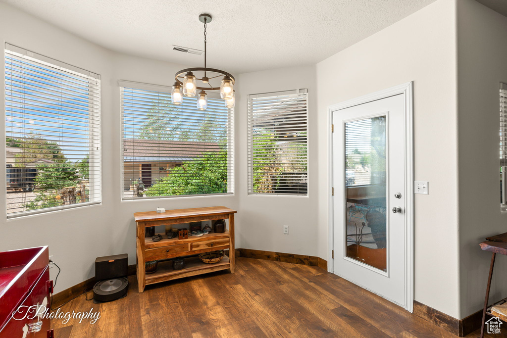 Photo 12 for MLS #2108025 at 857 N Old Farms Rd