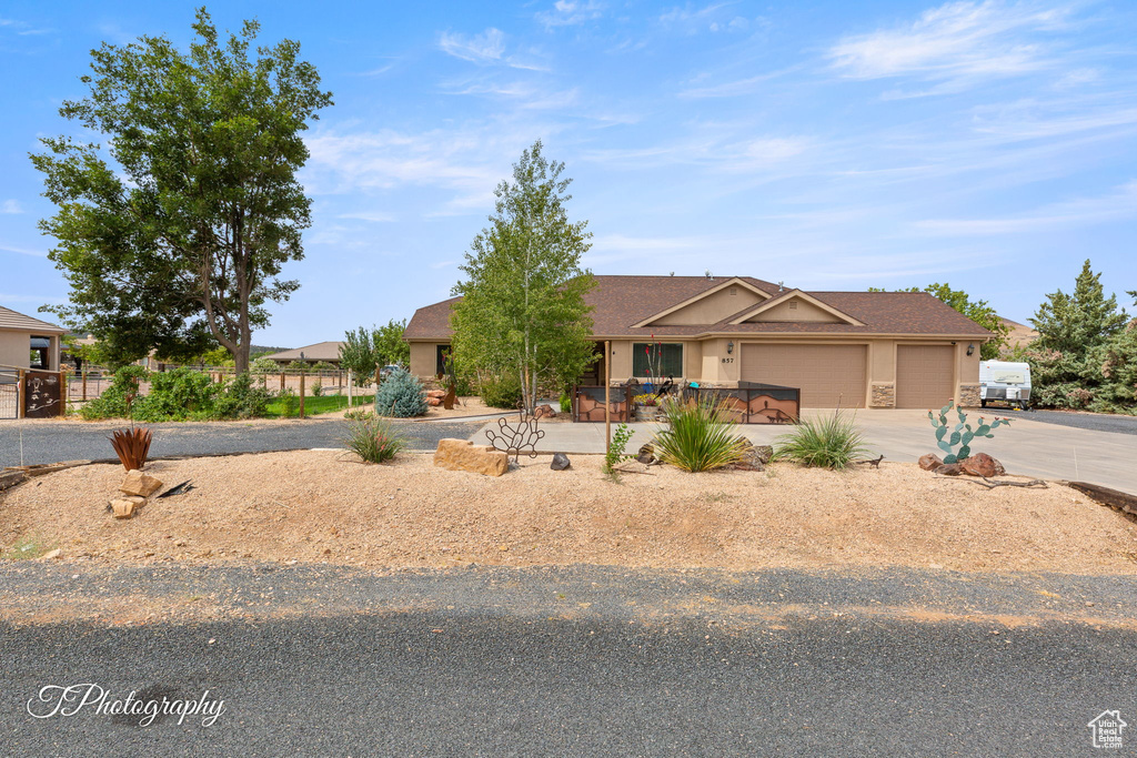 Photo 4 for MLS #2108025 at 857 N Old Farms Rd