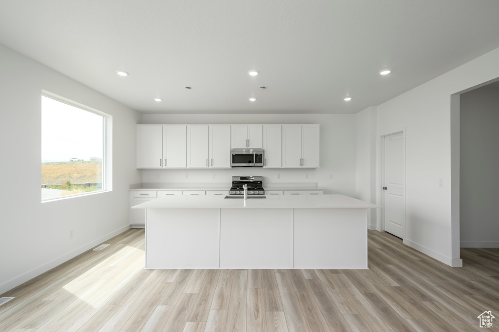 Photo 7 for MLS #2108028 at 6057 W Garnet Grove Way #227