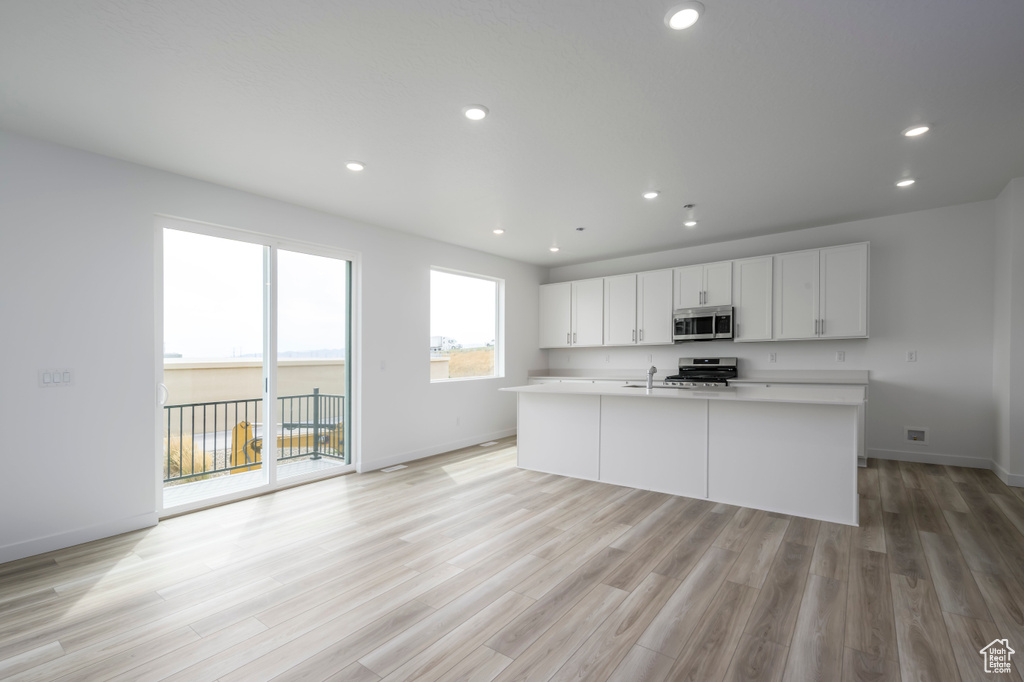 Photo 6 for MLS #2108028 at 6057 W Garnet Grove Way #227