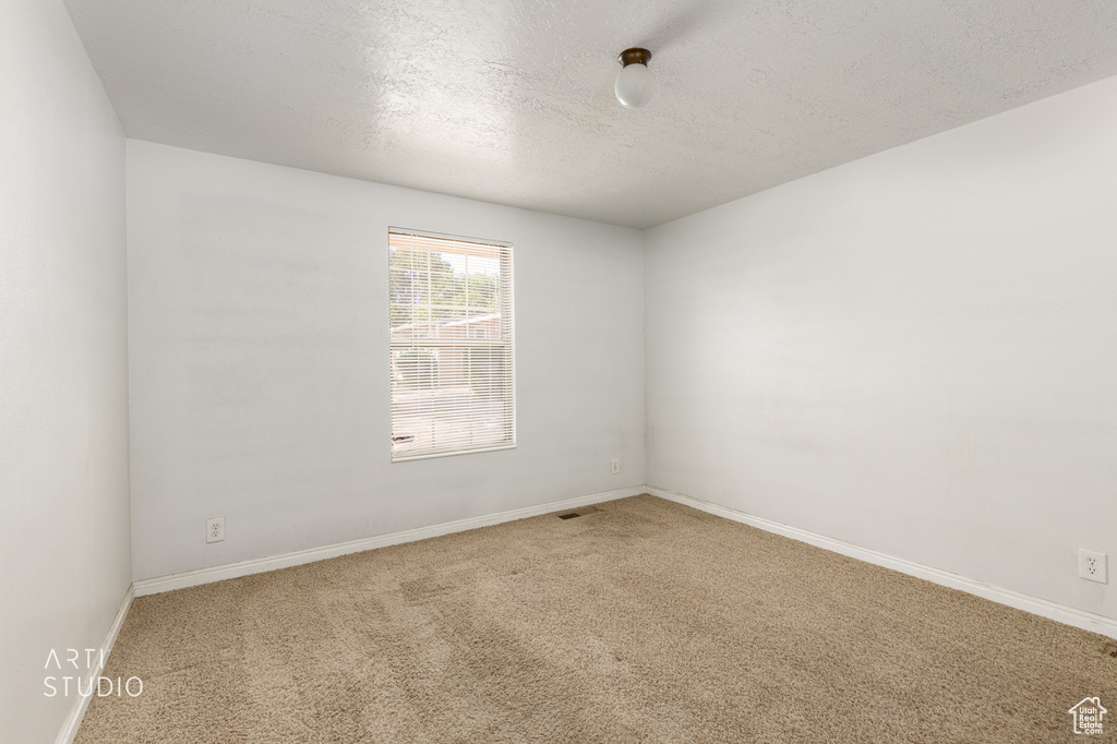 Photo 12 for MLS #2108030 at 600 N 2450 East #1001