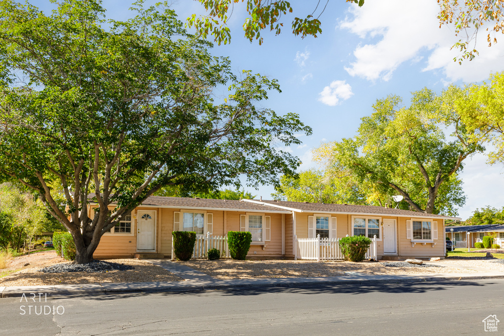 Photo 19 for MLS #2108030 at 600 N 2450 East #1001