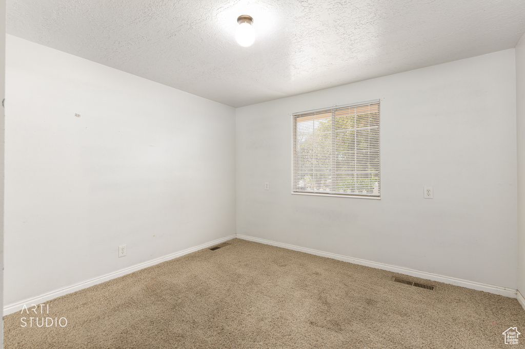 Photo 9 for MLS #2108030 at 600 N 2450 East #1001