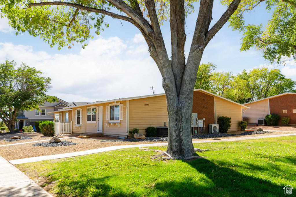 Photo 16 for MLS #2108038 at 600 N 2450 East #1003