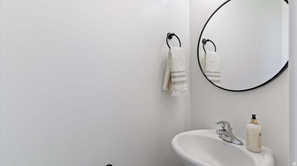 4358 W 1825 N #105 West Point, UT 84015