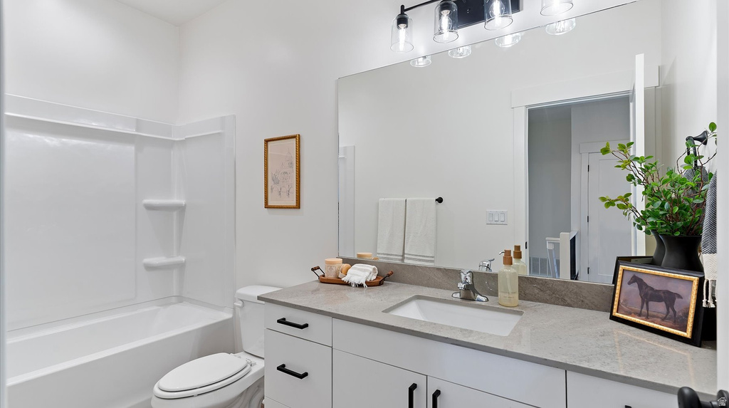 4358 W 1825 N #105 West Point, UT 84015
