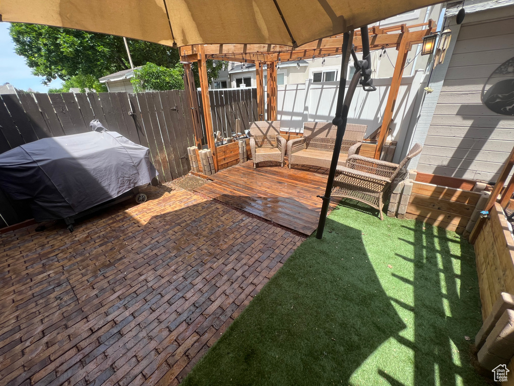 861 E 575 N Layton, UT 84041