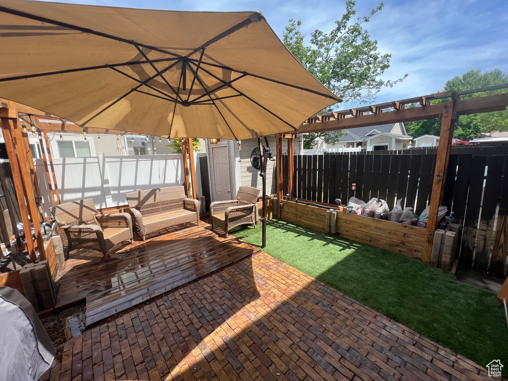 861 E 575 N Layton, UT 84041