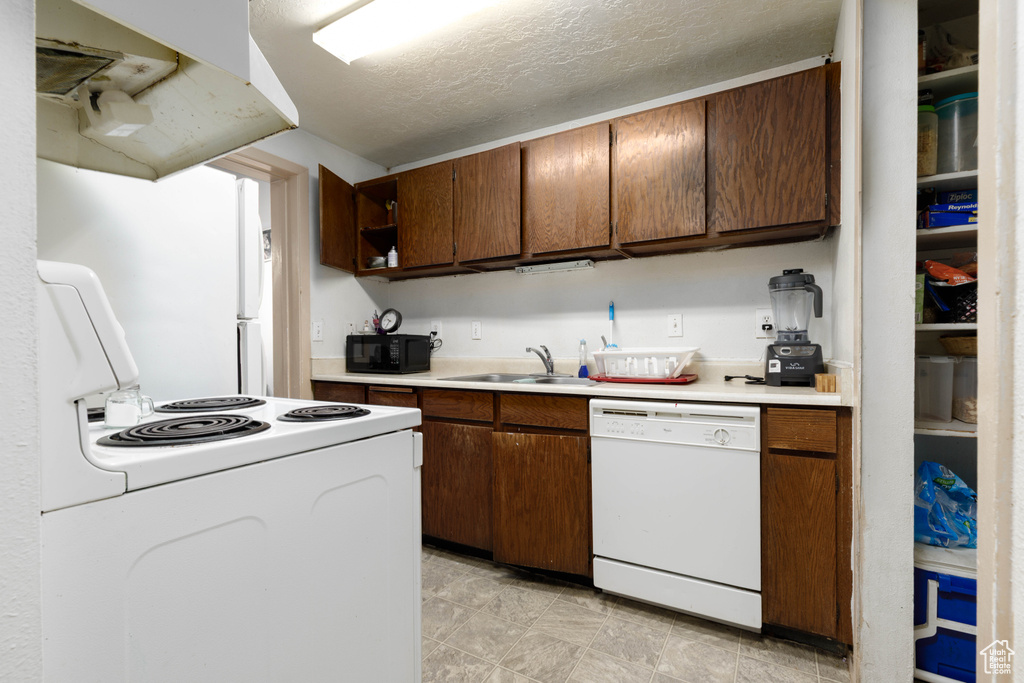 Photo 5 for MLS #2108049 at 600 N 2450 East #1004