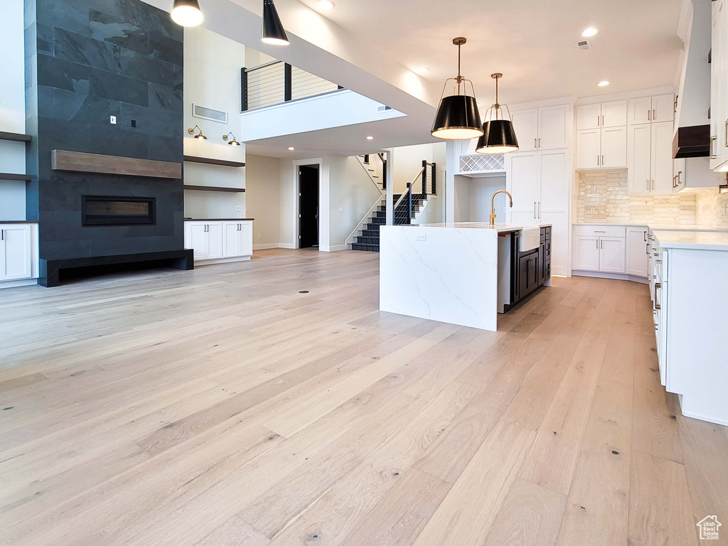 Photo 2 for MLS #2108050 at 1303 E Lasso Trl #R6