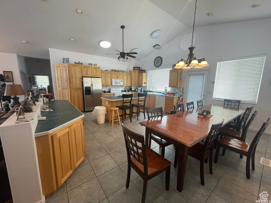 Photo 4 for MLS #2108057 at 796 S Spruce Dr #26