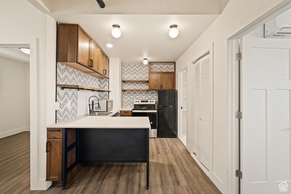 Photo 8 for MLS #2108069 at 761 W 600 South #12