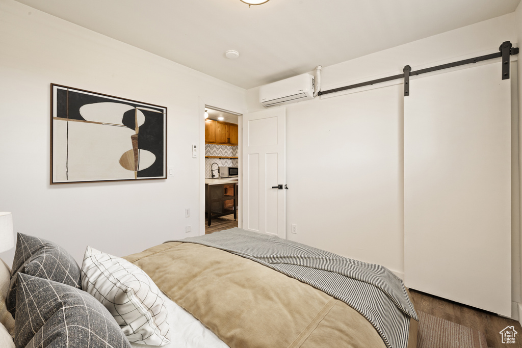 Photo 15 for MLS #2108069 at 761 W 600 South #12