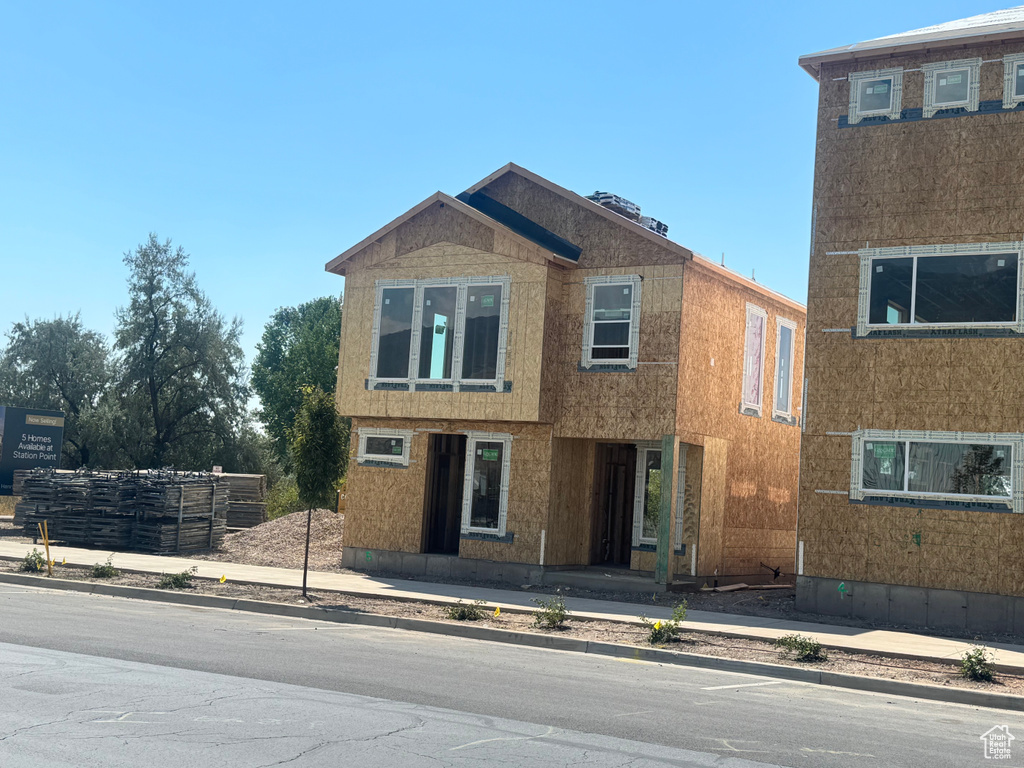 Photo 2 for MLS #2108084 at 100 S 1100 West #5