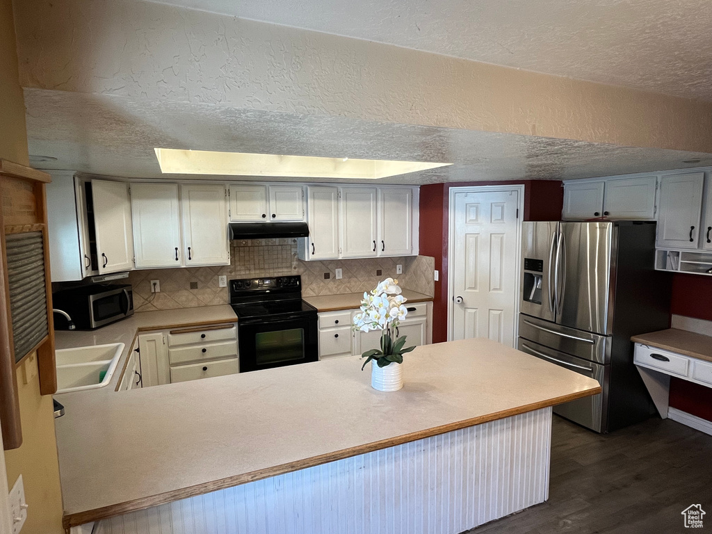 Photo 5 for MLS #2108085 at 2548 S 700 West
