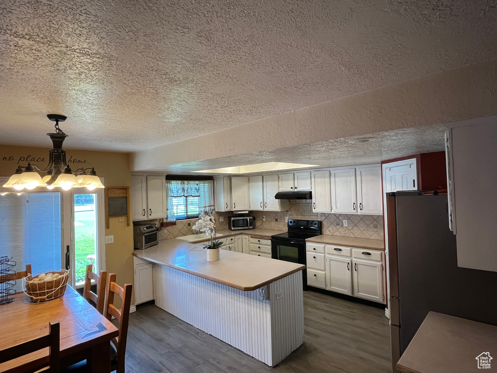 Photo 4 for MLS #2108085 at 2548 S 700 West