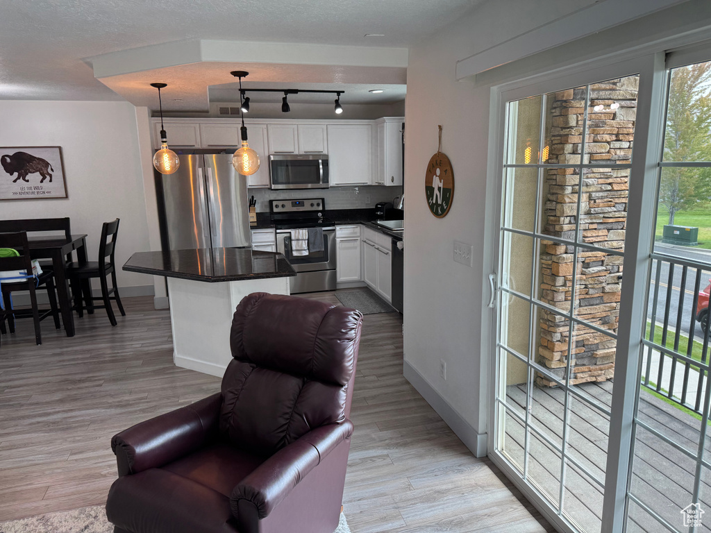 Photo 8 for MLS #2108090 at 184 E Spencer Peak Way #C-8