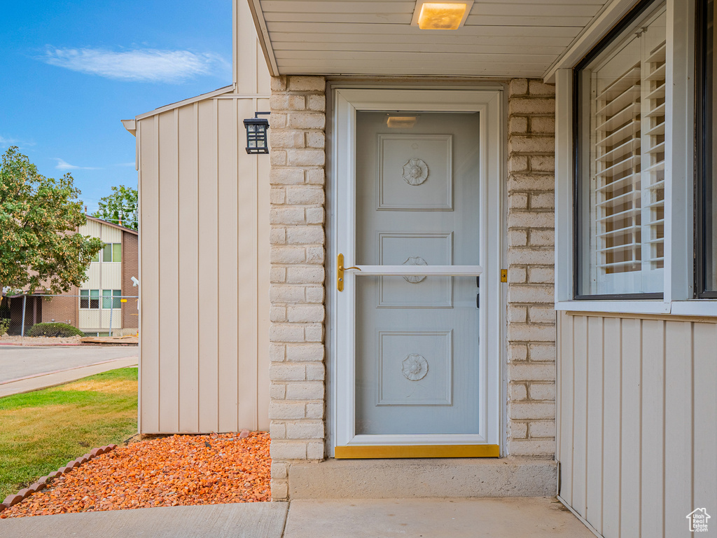 Photo 6 for MLS #2108099 at 1950 S 200 West #E32