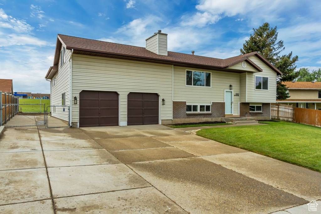 1060 E SLEEPY HOLLOW LN Sandy, UT 84094