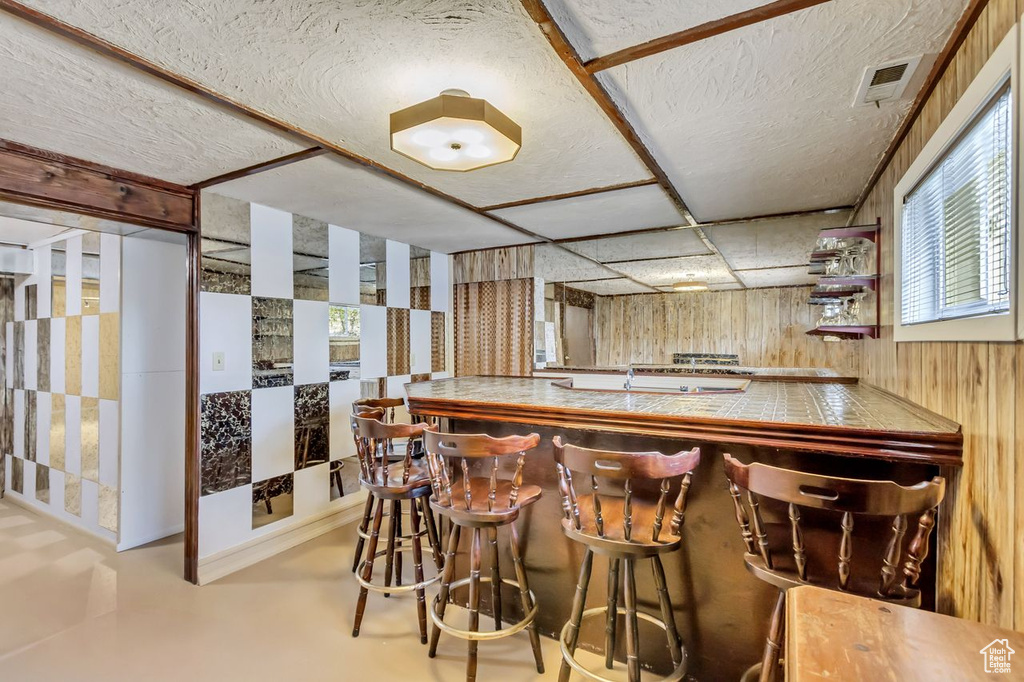 1060 E SLEEPY HOLLOW LN Sandy, UT 84094