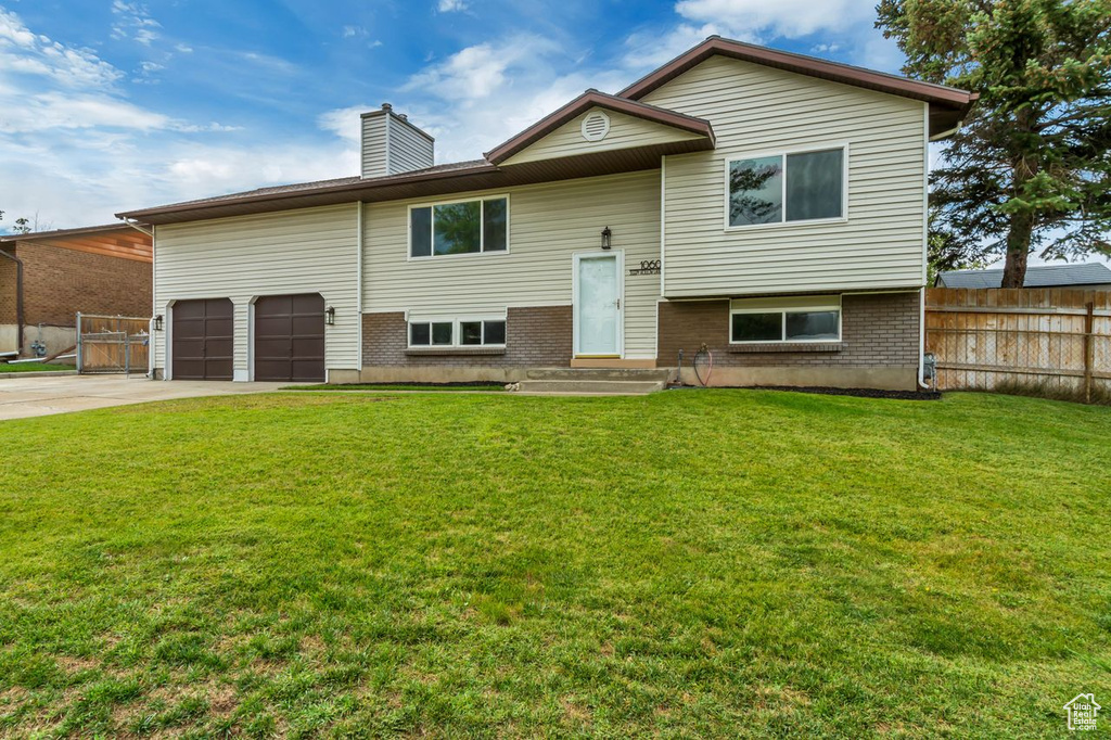 1060 E SLEEPY HOLLOW LN Sandy, UT 84094