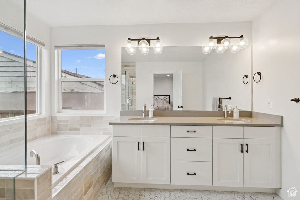 Photo 21 for MLS #2108112 at 1736 W Drake Ln #1